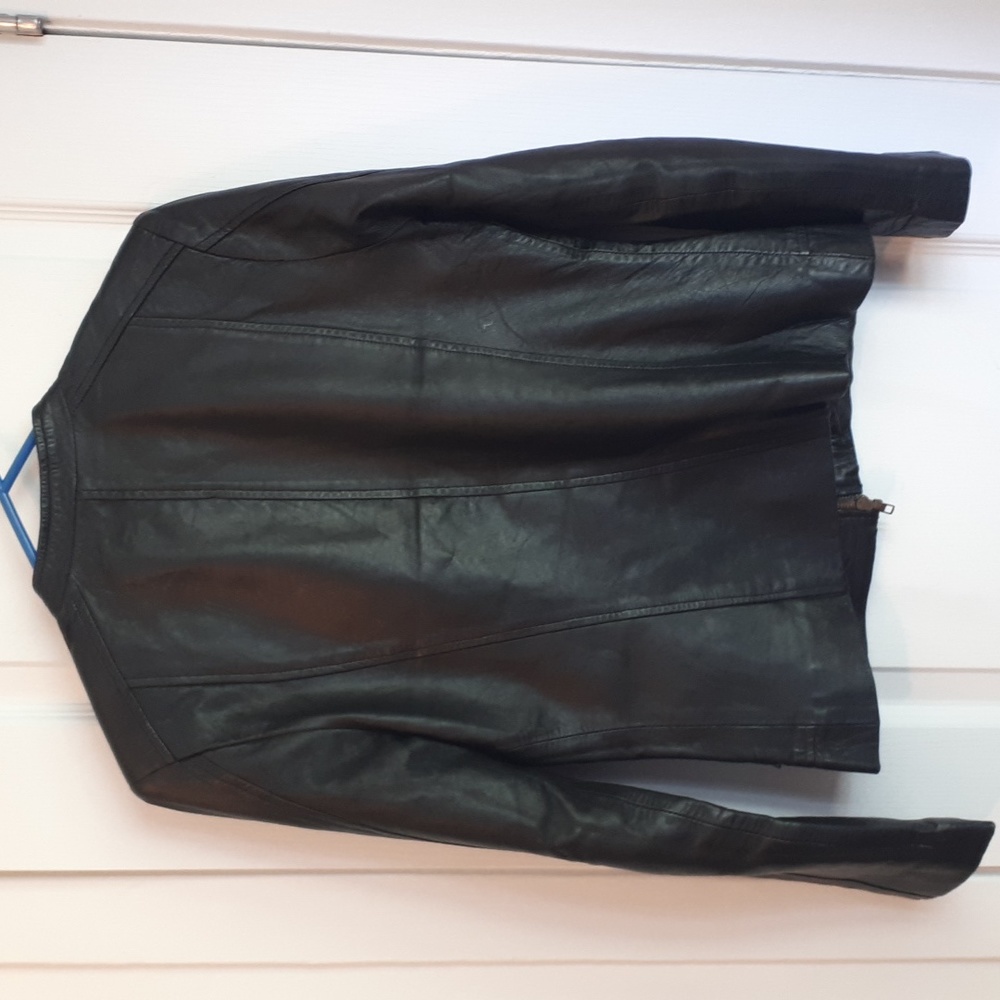 leather jacket - Picture 4 of 6